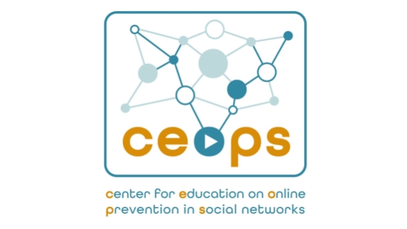 Blaues Netz mit orangenem Schriftzug "ceops" und einem blauen Play-button als "o"